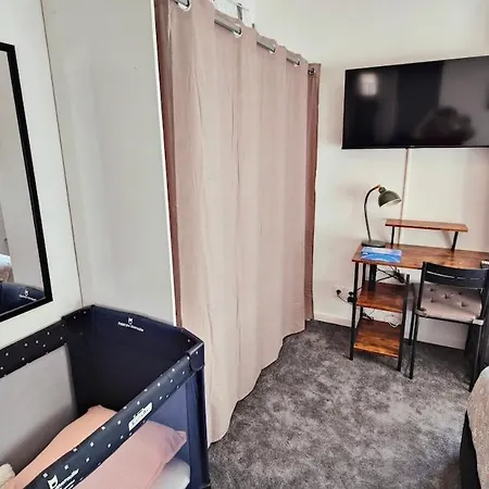 T2 Rénové, Calme&lumineux, 17e * Parigi