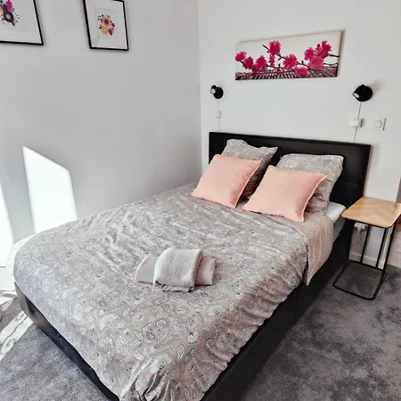 Appartamento T2 Rénové, Calme&lumineux, 17e Parigi